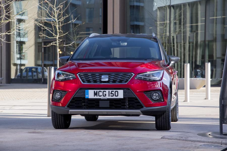  Seat Arona Xcellence 2017 года  (UK) (фото 3 из 40)